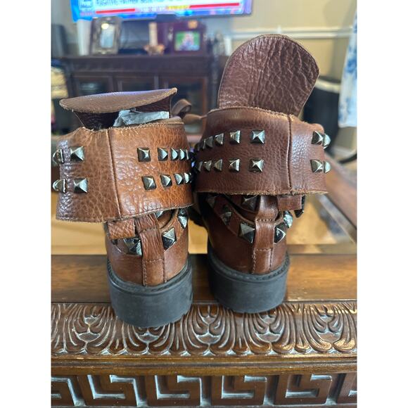 Women’s Zara Brown Leather Combat Boots. Size 39 ( 8.5 ) - Picture 4 of 6